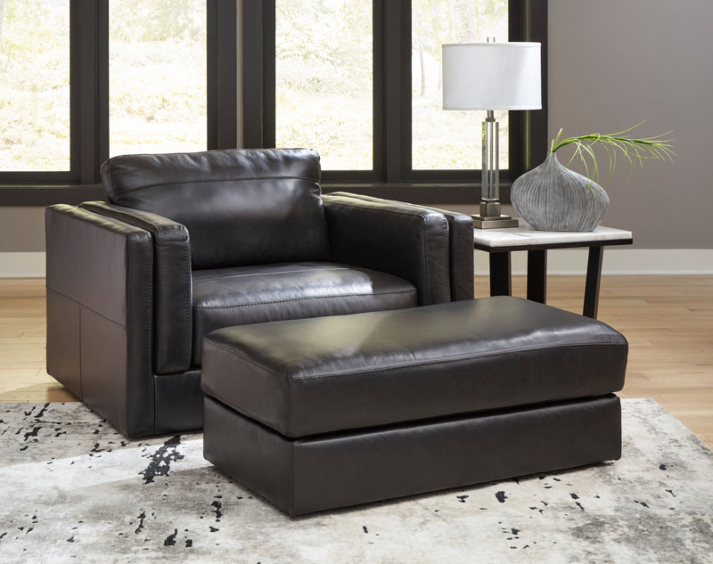 Amiata Chair and a Half