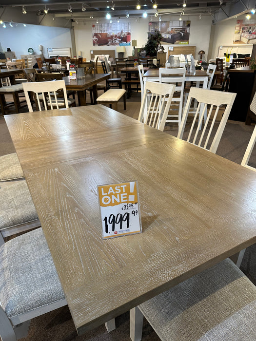 Shaybrock 9-piece Dining Set