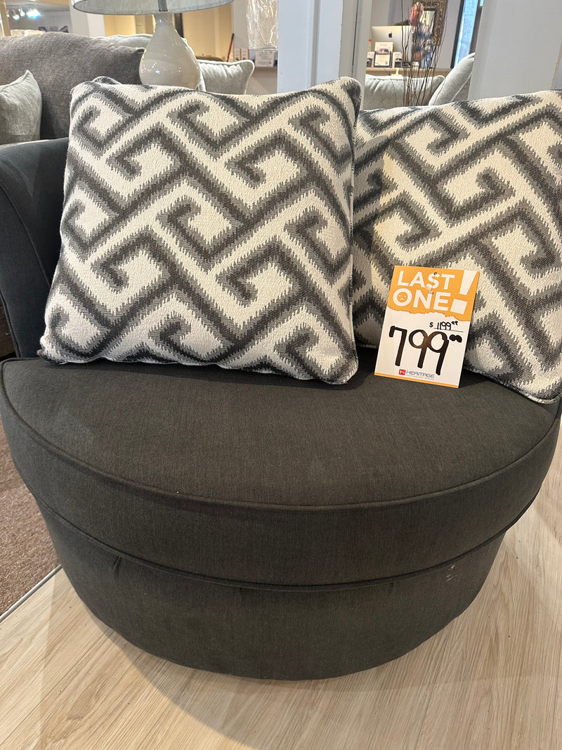 Canadian-made Solid Wood Swivel Nest Chair