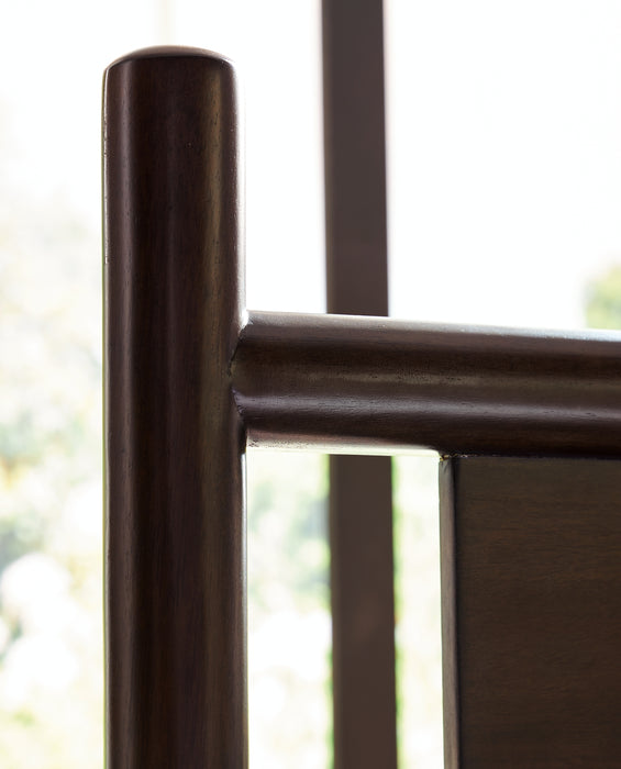 Dantenton Queen Panel Bed