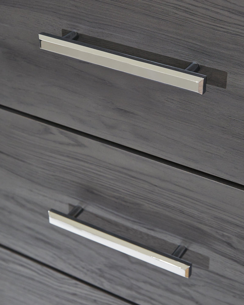 Lodanna Six Drawer Dresser