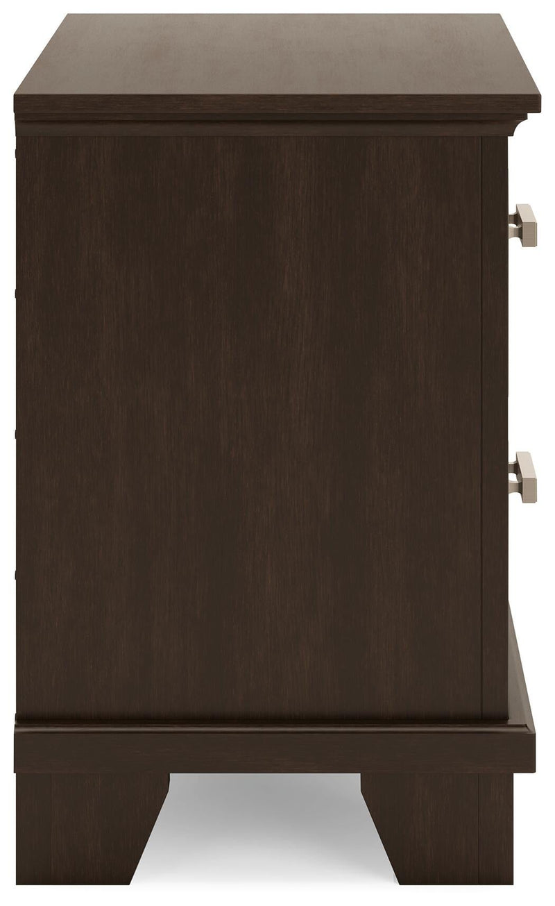 Covetown King Panel Bed, Dresser, Mirror, Chest and Nightstand