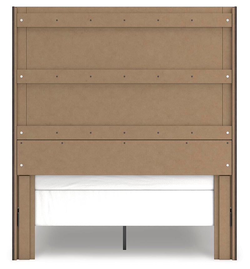 Parlayon Queen Panel Bed, Dresser and Mirror