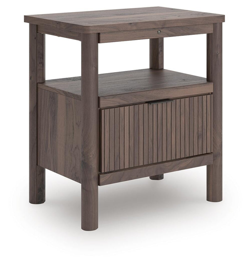 Pamytta King Upholstered Panel Platform Bed, Dresser, Mirror and Nightstand