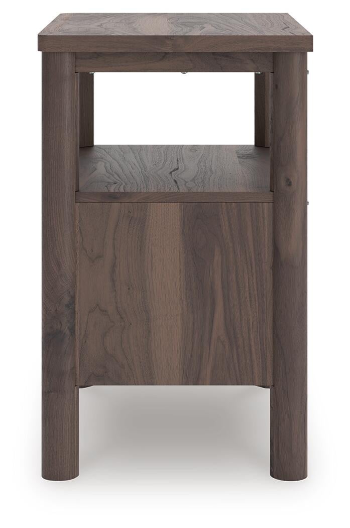 Pamytta King Upholstered Panel Platform Bed, Dresser, Mirror and Nightstand