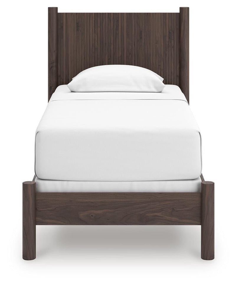 Cadmori Twin Panel Bed, Dresser and Mirror