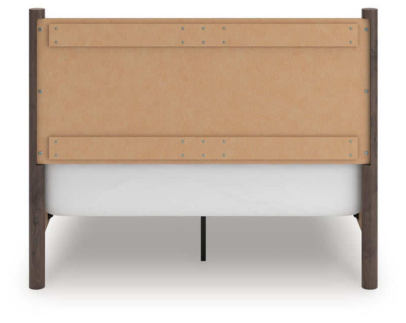 Cadmori Queen Panel Bed, Dresser, Mirror, Chest and Nightstand