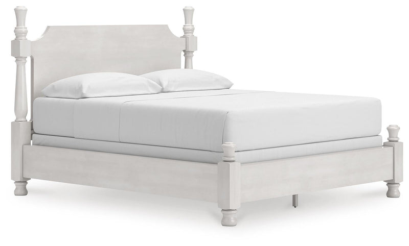 Chadworth California King Poster Bed, Dresser and Mirror