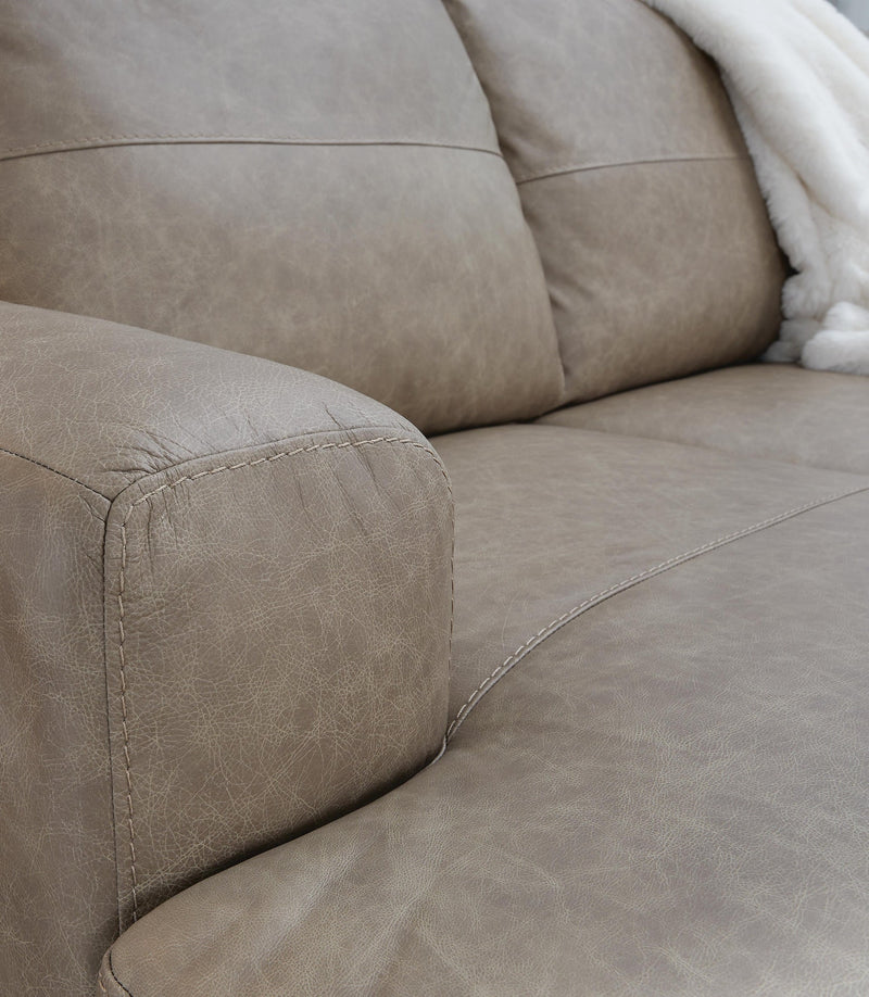 Amuleto 2-Piece Sectional with Chaise