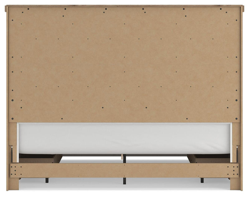 Savonport King Panel Bed with Storage, Dresser and Mirror