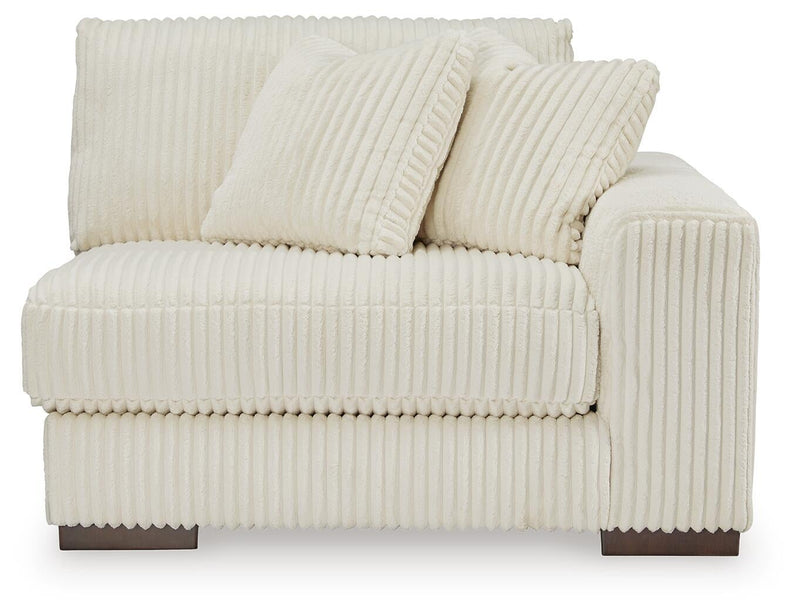 Lindyn 6-Piece Sectional